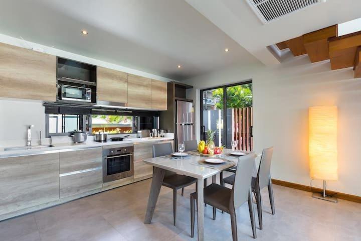 Villa Crystal Two-Bedroom Private Pool Villa Phuket Exterior foto